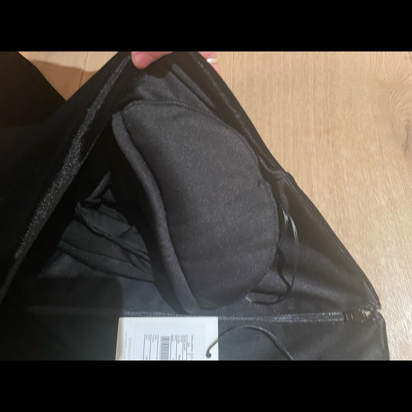 NWT velvet wrap dress w/ shoulder padding - Picture 6 of 6